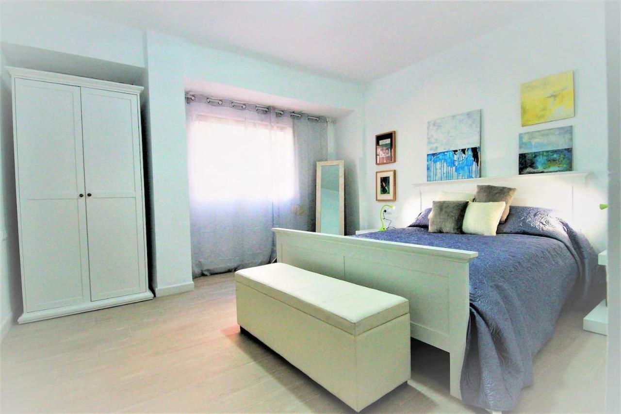 Ivam Esquife Appartamento Valenza Esterno foto