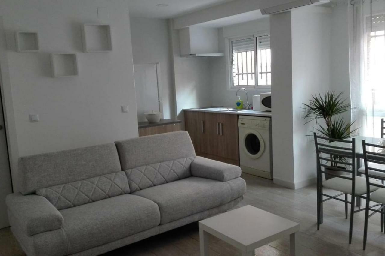 Ivam Esquife Appartamento Valenza Esterno foto
